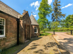 West Lodge